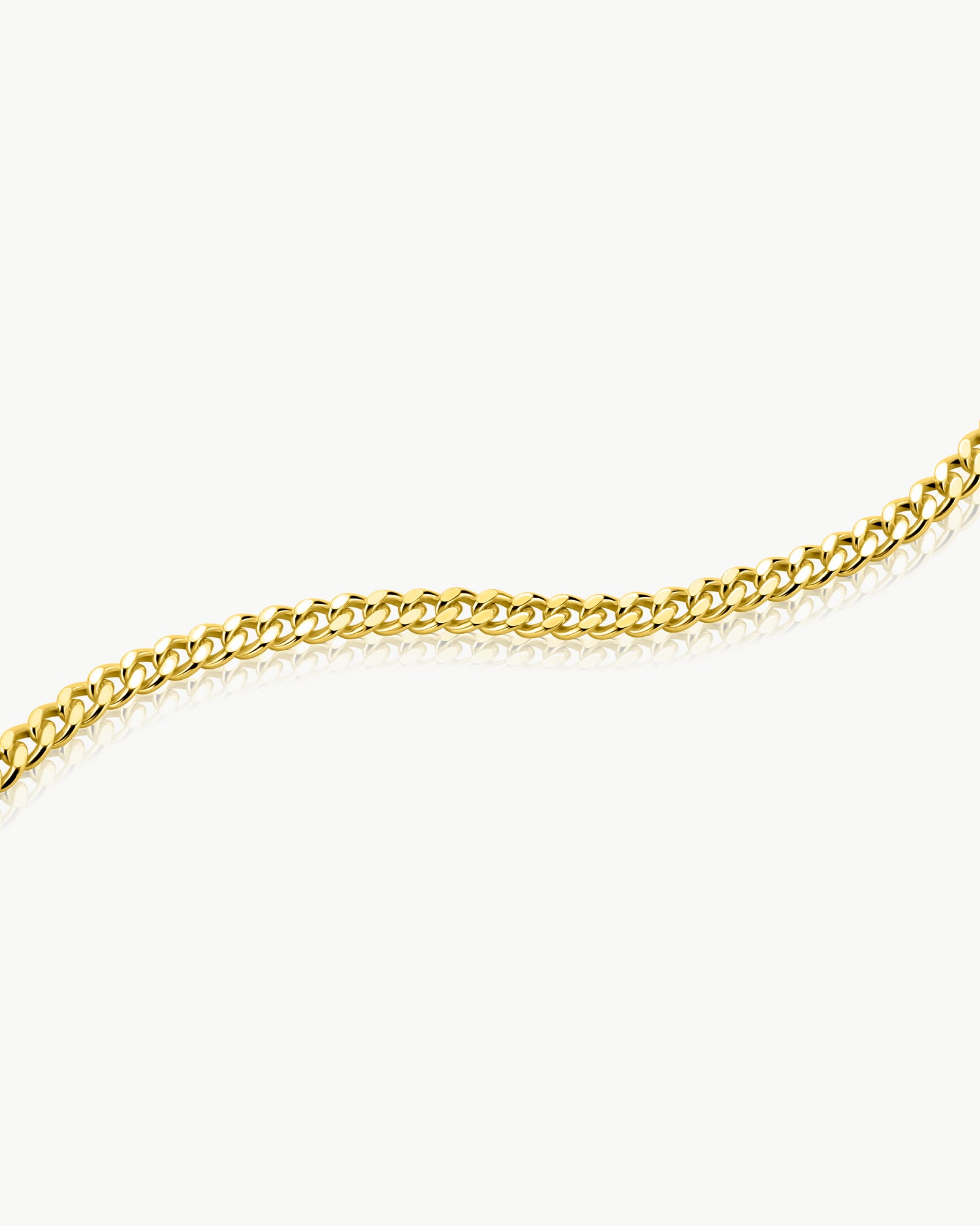 curb bracelet link detail in gold plated finish – Fravour
#material_14ct Gold Plated