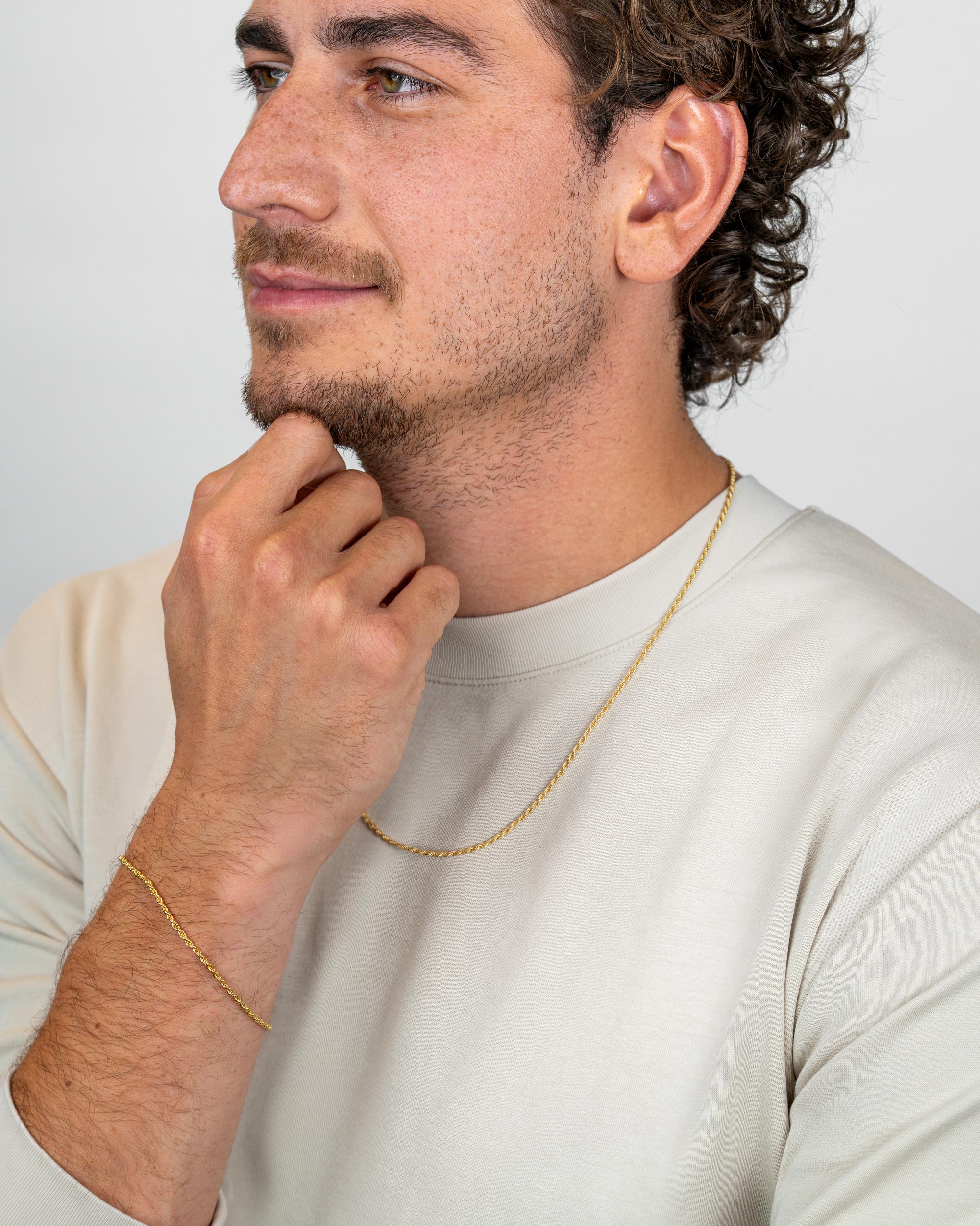 men’s gold plated rope bracelet styled on model – Fravour
#material_14ct Gold Plated