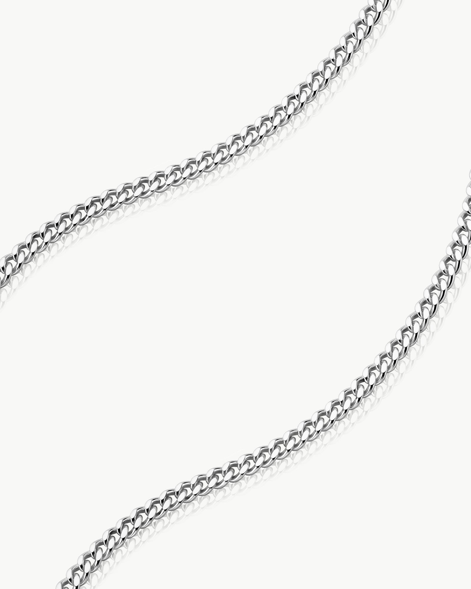 curb chain link detail in sterling silver – Fravour
#material_925 Sterling Silver