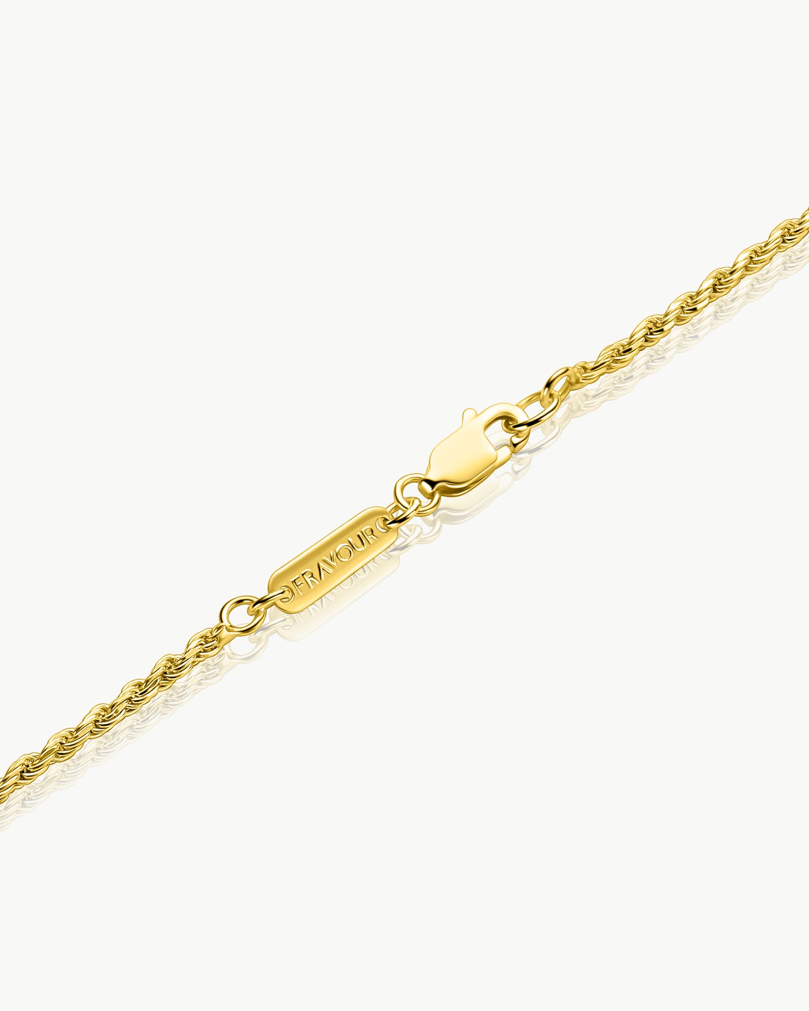 gold plated rope chain clasp and finishing details – Fravour
#material_14ct Gold Plated