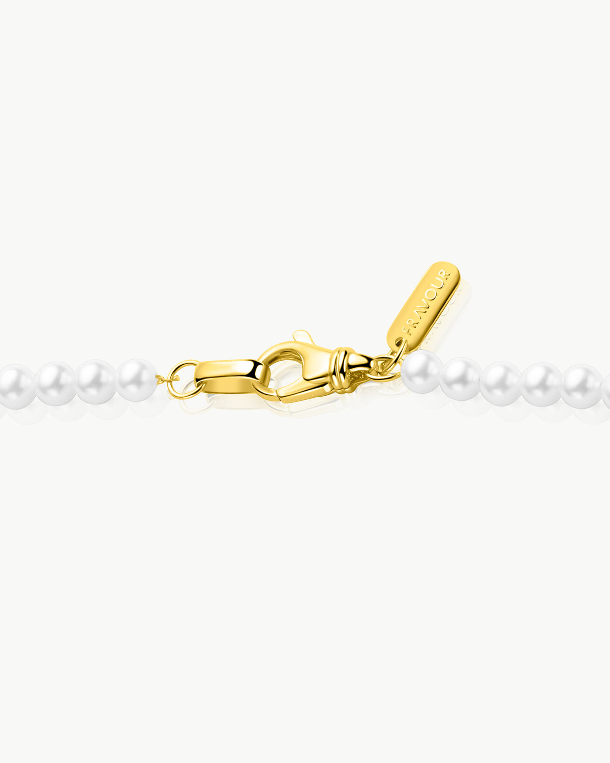 Pearl bracelet