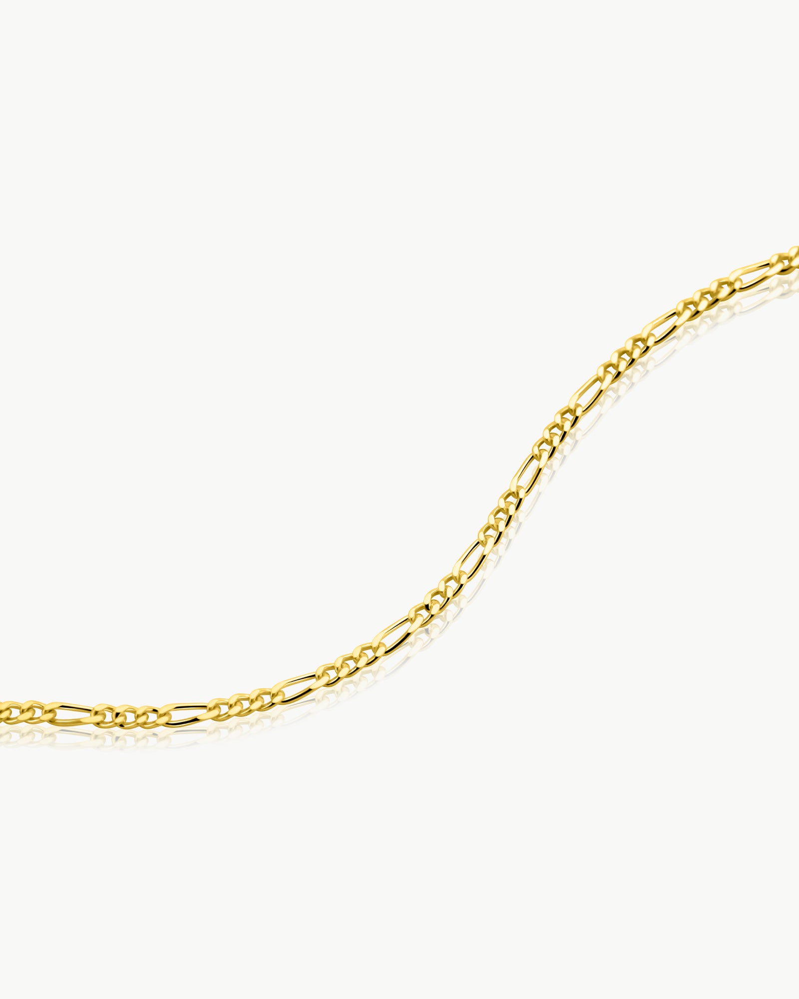 figaro bracelet link detail in gold plated finish – Fravour
#material_14ct Gold Plated