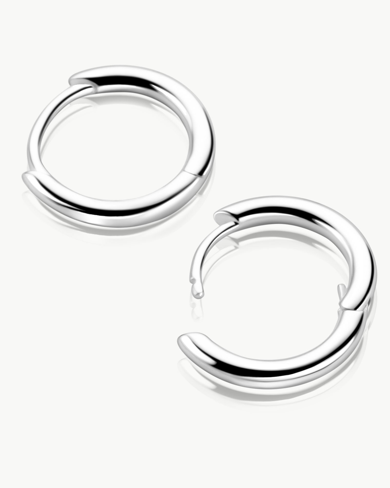 large 15mm hoop earrings angled detail sterling silver – Fravour
#material_925 Sterling Silver